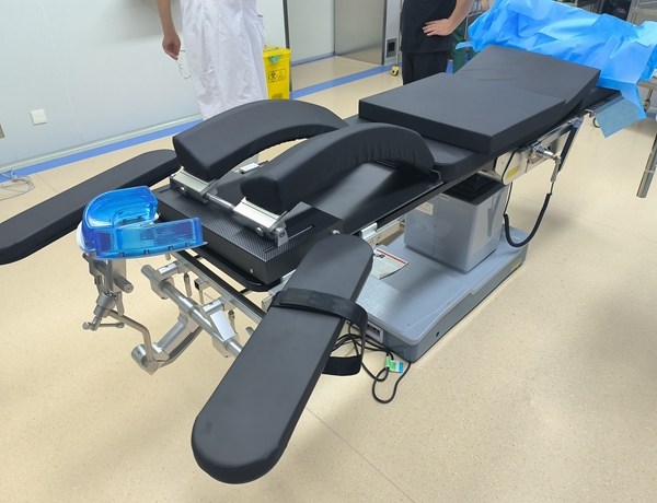 弓形脊柱手術托架廠家